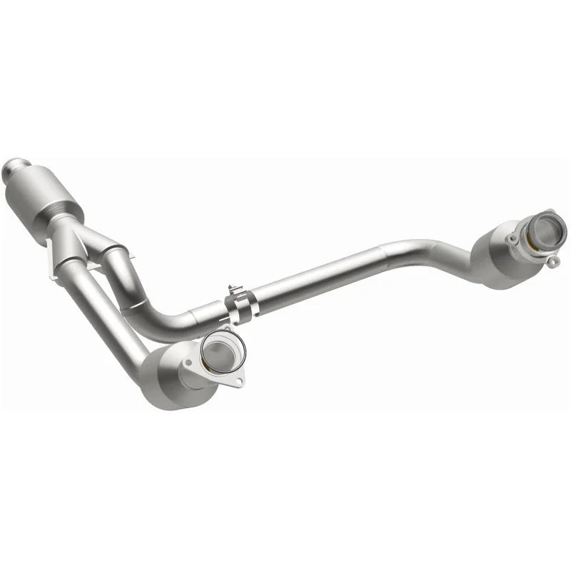 Magnaflow 14-15 Chevrolet Silverado 1500 Underbody 4.3L / 5.3L Direct-Fit Catalytic Converter - Additional View 14