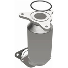 Load image into Gallery viewer, Magnaflow 14-15 Impala 2.5 Underbody Direct Fit Converter - Additional View 10