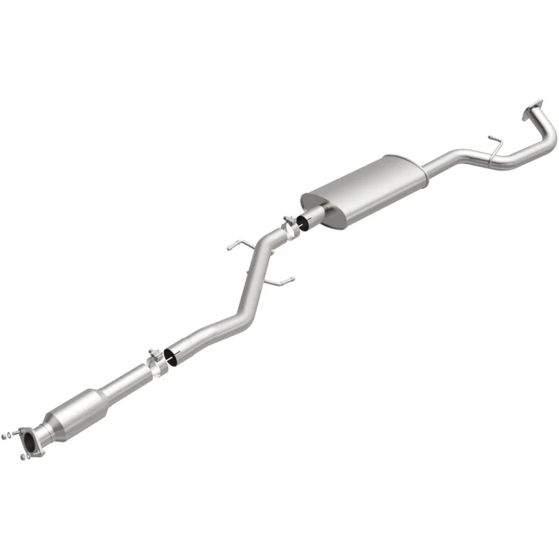 Magnaflow 14-15 Kia Sorento LX L4 2.4L OEM Grade / EPA Compliant Direct-Fit Catalytic Converter - Main Product View