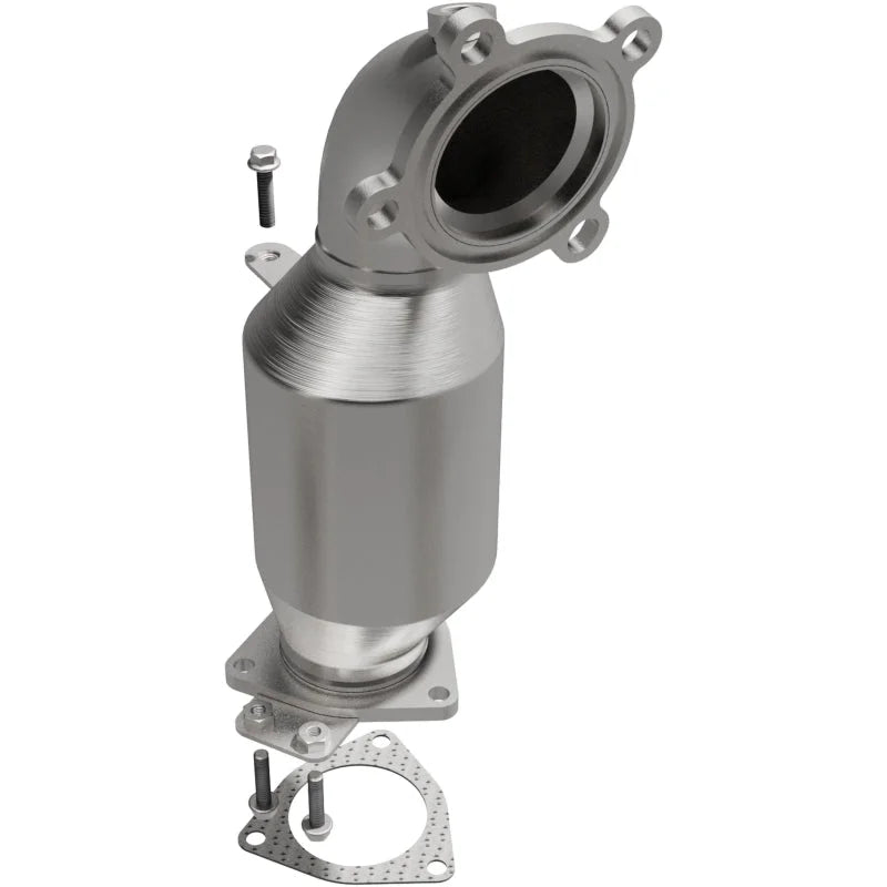 Magnaflow 14-15 Regal 2 Underbody Direct Fit Converter - Main Product View