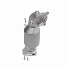 Load image into Gallery viewer, Magnaflow 14-15 Regal 2 Underbody Direct Fit Converter - Additional View 5
