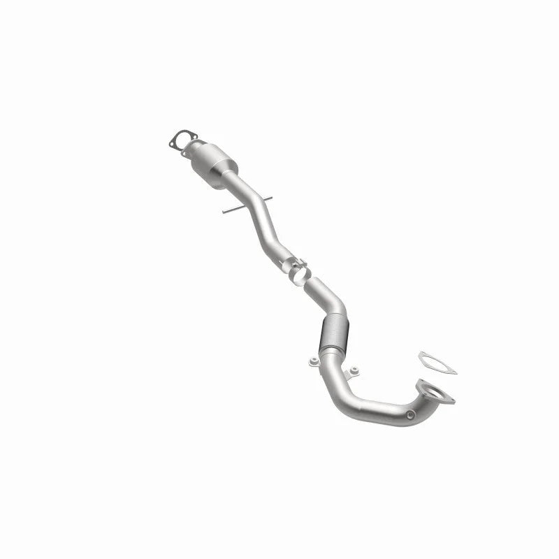 Magnaflow 14-15 Regal 2 Underbody Direct Fit Converter - Side View