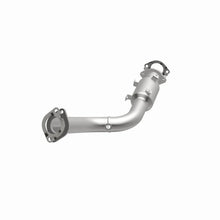 Load image into Gallery viewer, Magnaflow 14-15 Rogue 2.5 Underbody Direct Fit Converter - Additional View 13