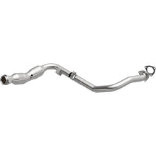 Load image into Gallery viewer, Magnaflow 14-16 LR4 V6 3 OEM Underbody Direct Fit Converter - Main Product View