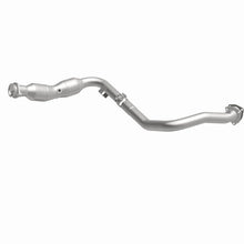 Load image into Gallery viewer, Magnaflow 14-16 LR4 V6 3 OEM Underbody Direct Fit Converter - Additional View 14