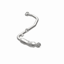 Load image into Gallery viewer, Magnaflow 14-16 LR4 V6 3 OEM Underbody Direct Fit Converter - Additional View 16