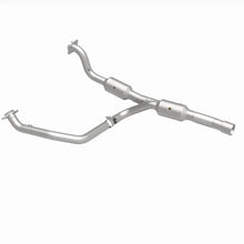 Load image into Gallery viewer, Magnaflow 14-18 2500 V8 6.4 OEM Underbody Direct Fit Converter - Side View