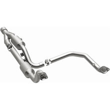 Load image into Gallery viewer, Magnaflow 14-18 2500 V8 6.4 OEM Underbody Direct Fit Converter - Additional View 11