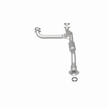 Load image into Gallery viewer, Magnaflow 15-16 Chevrolet Colorado 3.6L Direct Fit Converter - Additional View 5