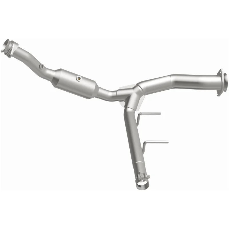 Magnaflow 15-17 Ford F-150 3.5L Direct Fit Converter - Back View