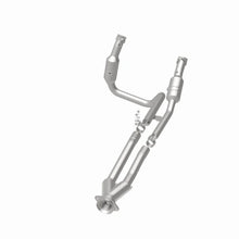 Load image into Gallery viewer, Magnaflow 15-17 Ford Transit-150 3.7L Direct Fit Converter - Additional View 5