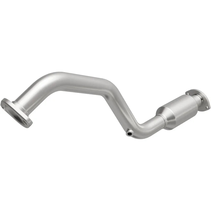 Magnaflow 15-17 NX300h L4 2.5 OEM Underbody Direct Fit Converter - Main Product View