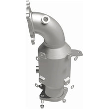 Load image into Gallery viewer, Magnaflow 16-17 Chevrolet Malibu 2.0L Closed Coupled Direct Fit Converter - Additional View 6