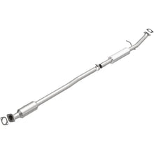 Load image into Gallery viewer, Magnaflow 16-18 Hyundai Tucson L4 2.0L OEM Grade / EPA Compliant Direct-Fit Catalytic Converter - Main Product View