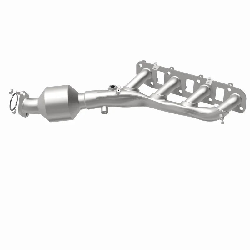 Magnaflow 16-21 Infiniti QX80 5.6L Direct-Fit Left Manifold Catalytic Converter - Installation View