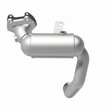 Load image into Gallery viewer, Magnaflow 17-18 Pacifica V6 3.6 OEM Underbody Direct Fit Converter - Additional View 8