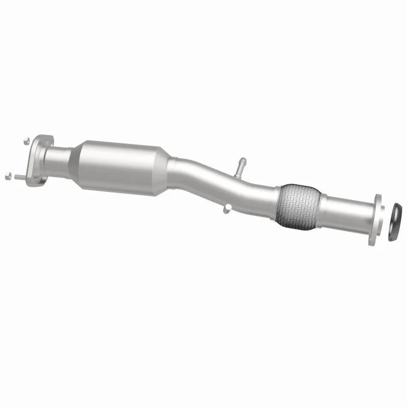 Magnaflow 17-19 Toyota Highlander 3.5L Direct Fit Converter - Side View