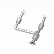 Load image into Gallery viewer, Magnaflow 18-20 Chevrolet Express 2500 Single Underbody 4.3L Direct Fit Catalytic Converter - Side View