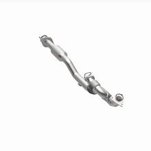 Load image into Gallery viewer, Magnaflow 18-20 Infiniti QX60 REAR Underbody 3.5L Direct Fit Converter - Additional View 14