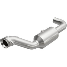 Load image into Gallery viewer, Magnaflow 18-21 Ford Expedition Left Underbody 3.5L Direct Fit Catalytic Converter - Main Product View