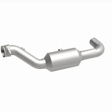 Load image into Gallery viewer, Magnaflow 18-21 Ford Expedition Left Underbody 3.5L Direct Fit Catalytic Converter - Additional View 6