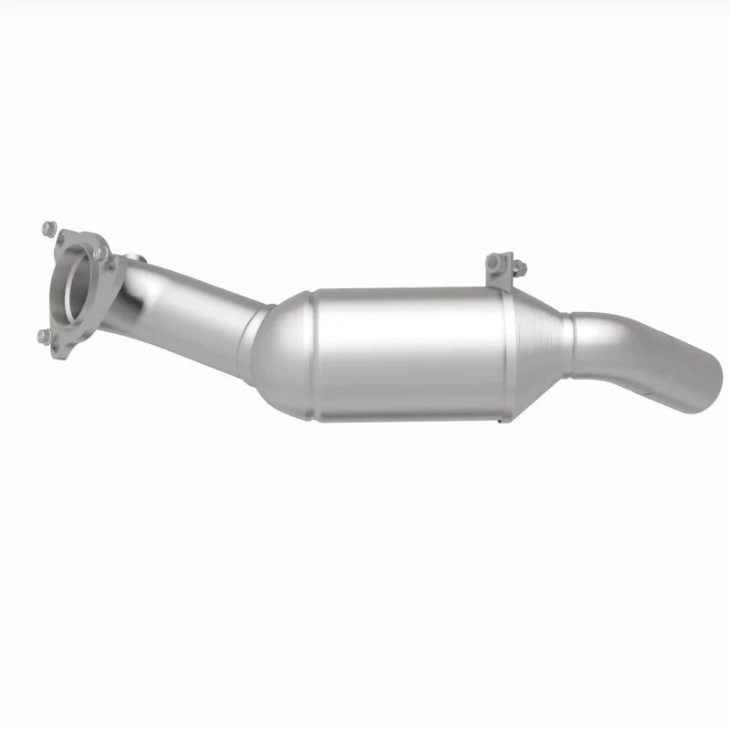 Magnaflow 19-21 Ford Ranger Single Underbody 2.3L Direct Fit Converter - Side View
