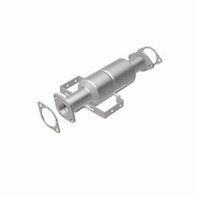Load image into Gallery viewer, Magnaflow 1996 Chrysler Sebring 2.5L Direct Fit Converter - Additional View 6