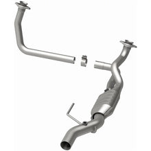 Load image into Gallery viewer, Magnaflow 1998 Dodge B1500 3.9L Direct Fit Converter - Additional View 15