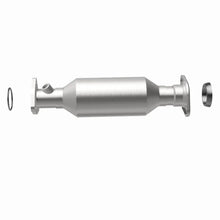 Load image into Gallery viewer, Magnaflow 1998 Honda Odyssey 2.3L Direct Fit Converter - Additional View 5