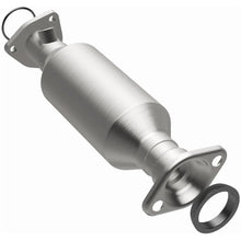 Load image into Gallery viewer, Magnaflow 1998 Honda Odyssey 2.3L Direct Fit Converter - Additional View 16
