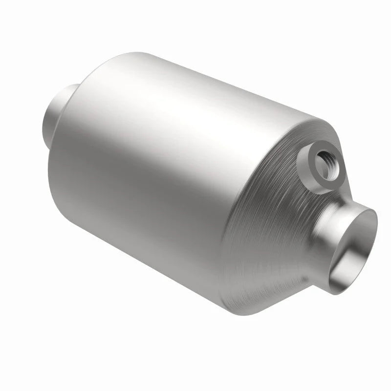 Magnaflow 2.00 1/O2 CA 5in. Spun Universal Converter - Back View