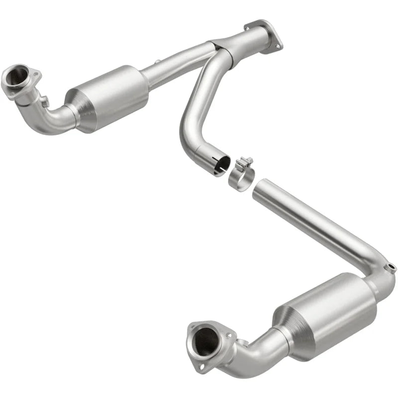 Magnaflow 2000 Cadillac Escalade 5.7L Direct Fit Converter - Main Product View