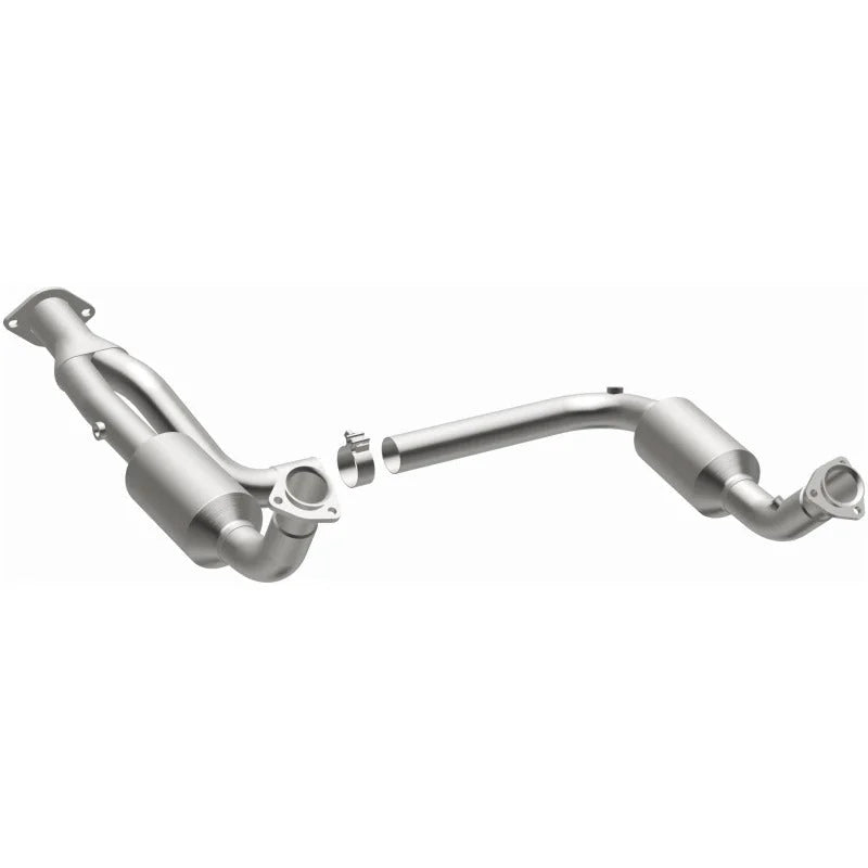 Magnaflow 2000 Cadillac Escalade 5.7L Direct Fit Converter - Back View