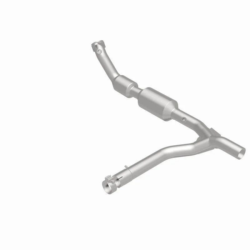 Magnaflow 2000 Ford F-150 5.4L Direct Fit Converter - Additional View 6