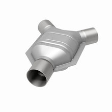 Load image into Gallery viewer, Magnaflow 2.00/2.25 D/S Rear CA Universal Converter - Additional View 6