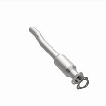 Load image into Gallery viewer, Magnaflow 2003 Ford E-350 Super Duty 5.4L Direct Fit Converter - Additional View 9