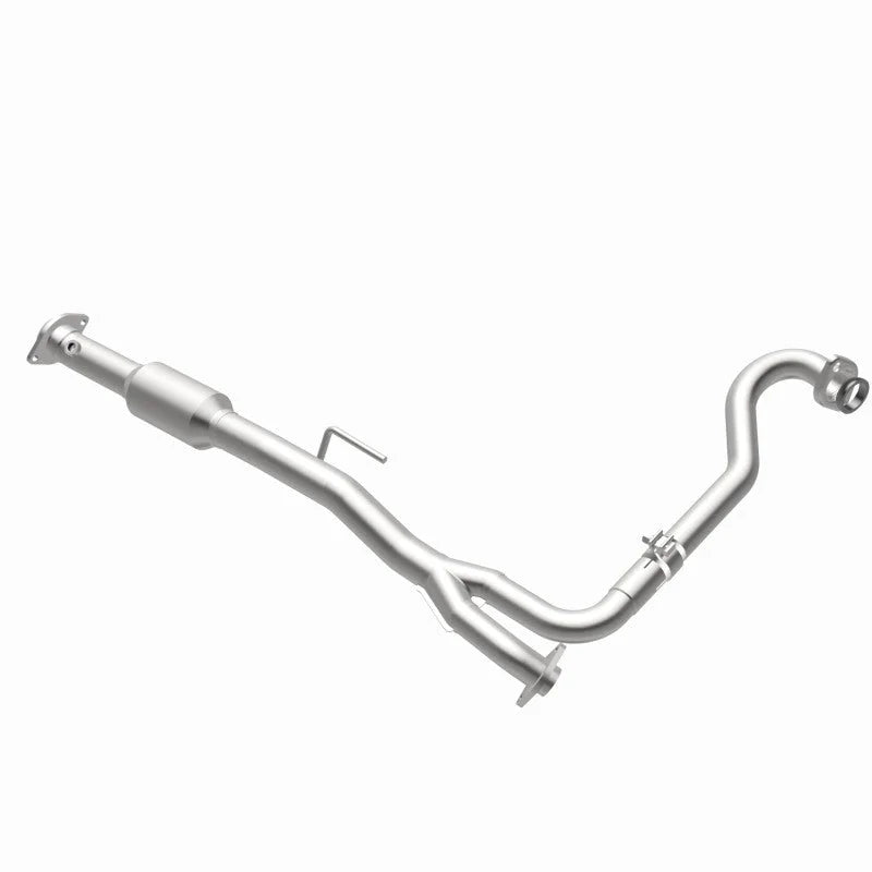 Magnaflow 2003 Jeep Liberty 3.7L Direct Fit Converter - Side View