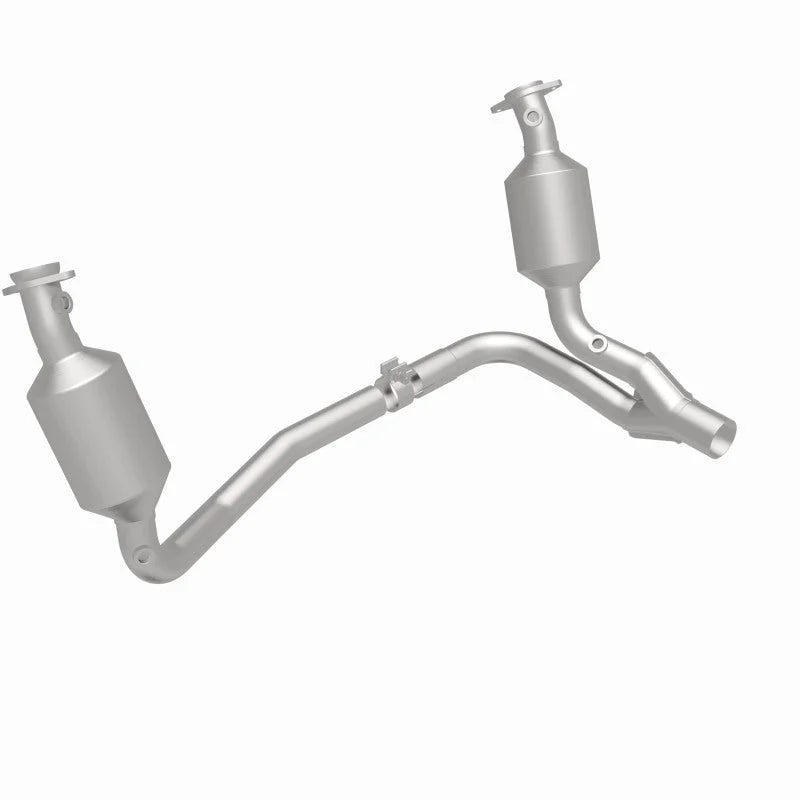 Magnaflow 2004 Dodge Dakota 3.7L Direct Fit Converter - Back View