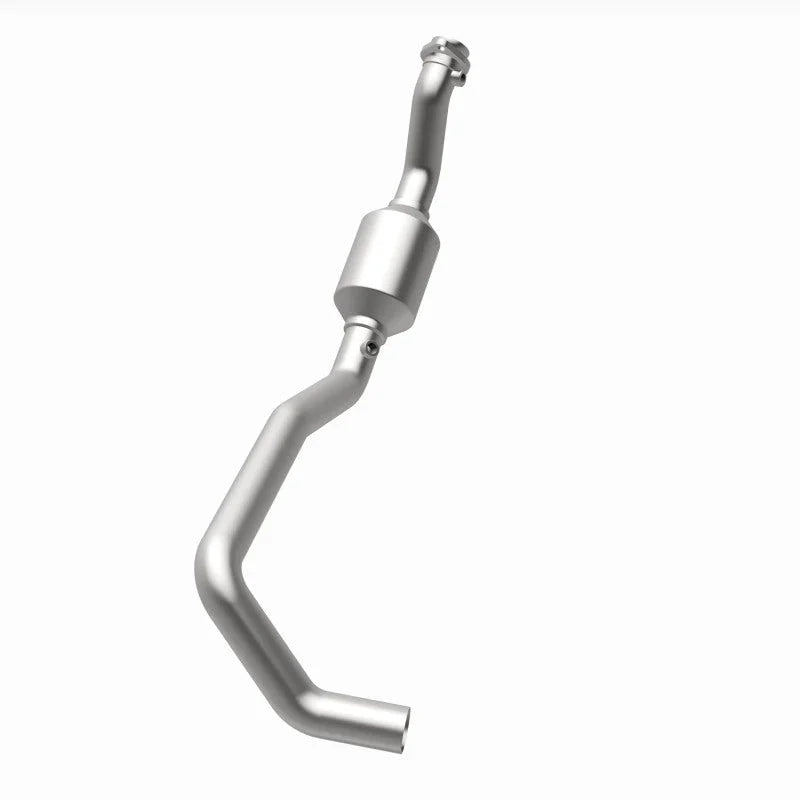 Magnaflow 2004 Dodge Ram 1500 4.7L Direct Fit Converter - Installation View