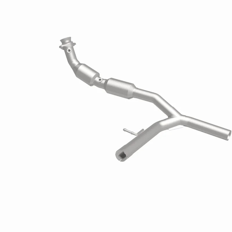 Magnaflow 2004 Ford F-150 5.4L Direct Fit Converter - Installation View