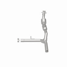 Load image into Gallery viewer, Magnaflow 2004 Ford F-150 5.4L Direct Fit Converter - Installation View