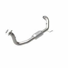 Load image into Gallery viewer, Magnaflow 2004 Isuzu Rodeo 3.2L Direct Fit Converter - Additional View 6