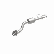 Load image into Gallery viewer, Magnaflow 2004 Isuzu Rodeo 3.2L Direct Fit Converter - Additional View 15