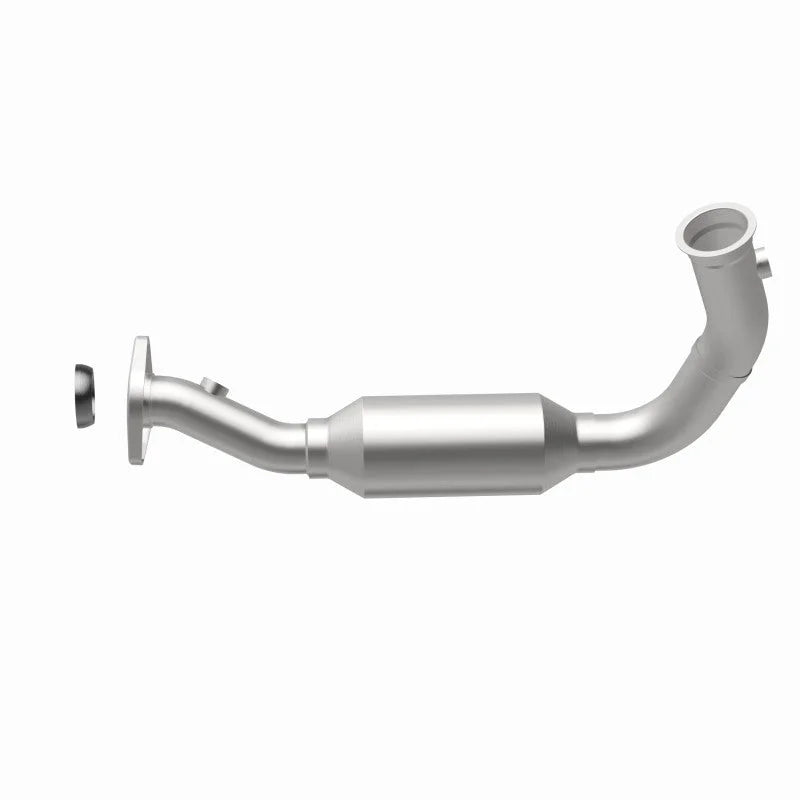 Magnaflow 2004 Jeep Liberty 3.7L Direct Fit Converter - Side View
