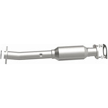 Load image into Gallery viewer, Magnaflow 2004 Nissan Titan 5.6L Direct Fit Converter - Additional View 7