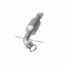 Load image into Gallery viewer, Magnaflow 2005 Kia Sedona 3.5L Direct Fit Converter - Additional View 12