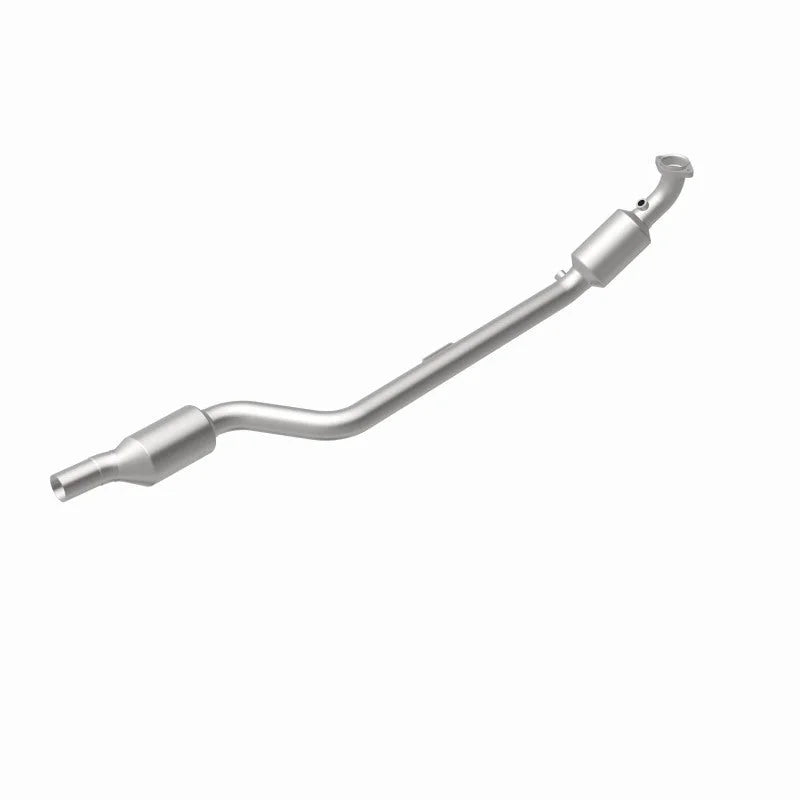 Magnaflow 2005 Mercedes-Benz CLK320 3.2L Direct Fit Converter - Back View