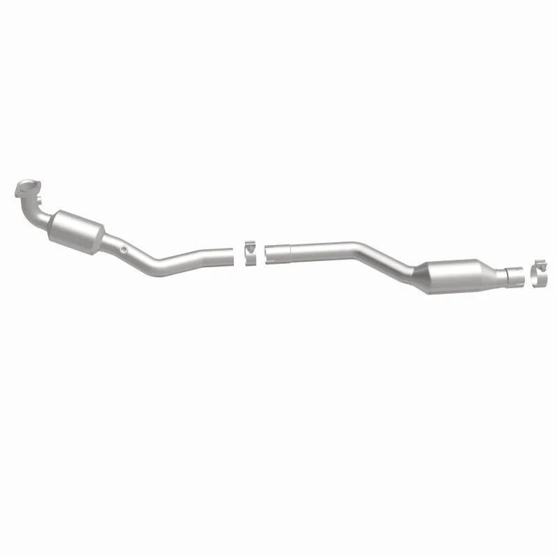 Magnaflow 2006 Mercedes-Benz SL500 5.0L Direct Fit Converter - Installation View