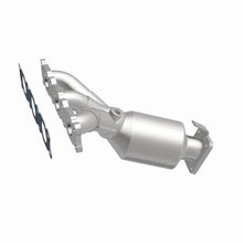 Load image into Gallery viewer, Magnaflow 2007 XC90 3.2L Manifold Direct Fit Converter - Additional View 7