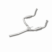 Load image into Gallery viewer, Magnaflow 2008 Jeep Liberty 3.7L Direct Fit Converter - Back View
